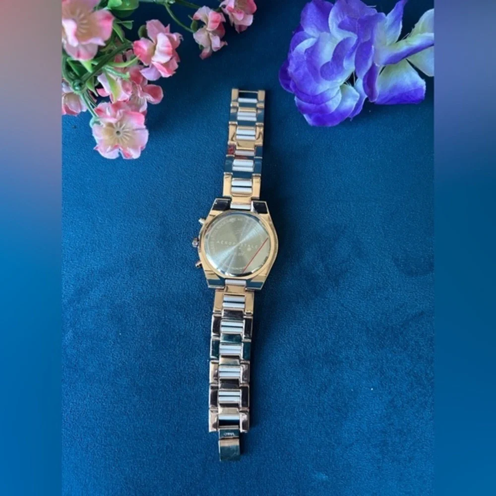 ✨NEW Aeropostale Blue and Gold Watches Modern